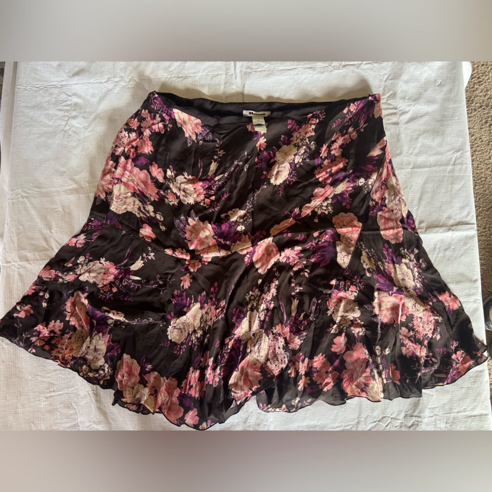Nygard Collection - Floral Black and Pink Women's Skirt (A13)